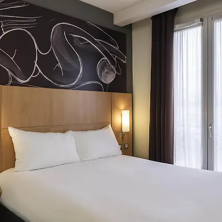 Ibis Vaugirard Porte De Versailles Hotel