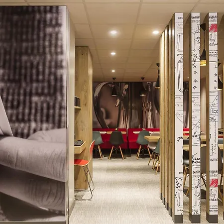 Ibis Vaugirard Porte De Versailles Hotel