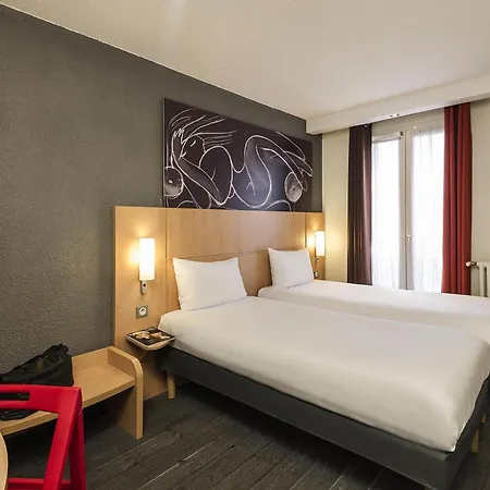 Ibis Vaugirard Porte De Versailles Hotel