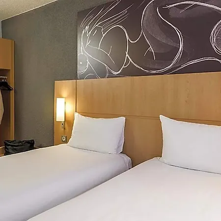 Ibis Vaugirard Porte De Versailles Hotel Paris