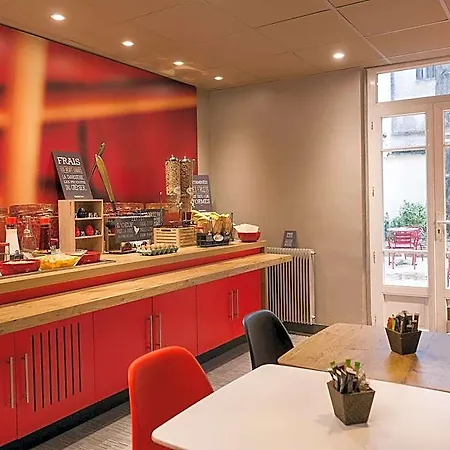 Ibis Vaugirard Porte De Versailles Hotel