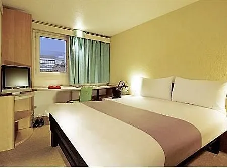Hotel Ibis Vaugirard Porte De Versailles Paris