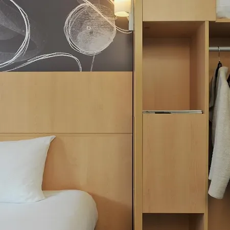 Ibis Vaugirard Porte De Versailles Hotell Paris
