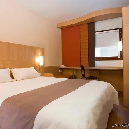Hotell Ibis Vaugirard Porte De Versailles