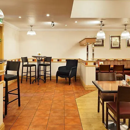 Ibis Vaugirard Porte De Versailles Hotell