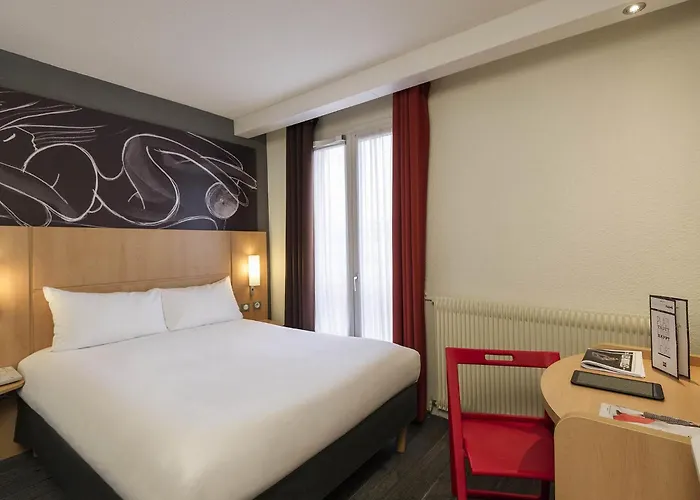 Hotel Ibis Vaugirard Porte De Versailles 3*
