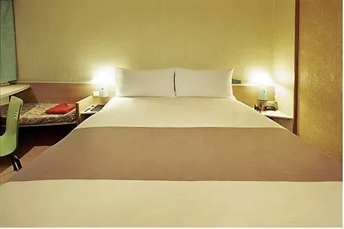 Hotel Ibis Vaugirard Porte De Versailles
